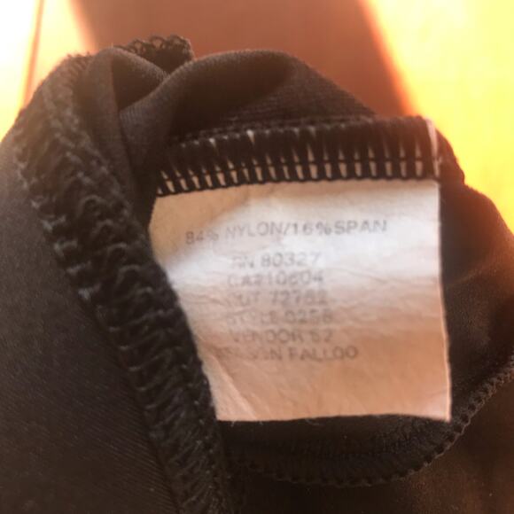 Pearl Izumi Cycling Bike Padded Black Shorts Women’s Size XS - Picture 8 of 8